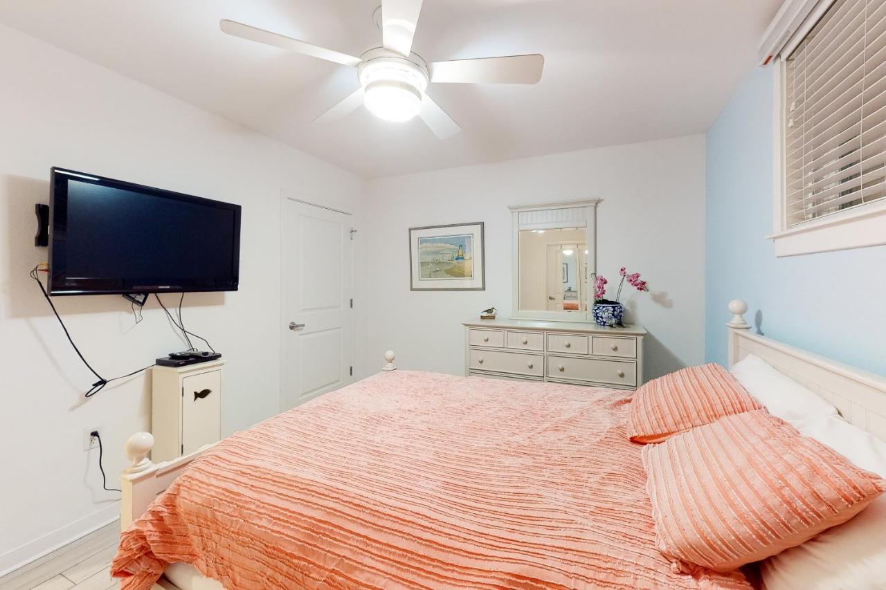 Ferienwohnung The Sanctuary - Dolphins And Daiquiris 110A Virginia Beach Exterior foto